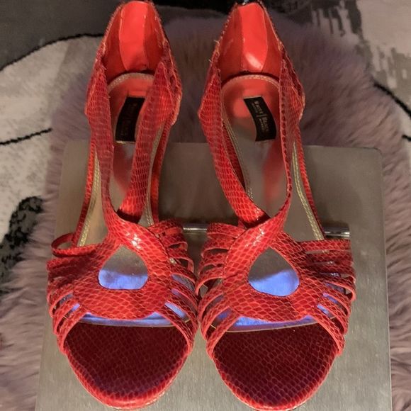 DONATED- White House Black Market Sandals - Picture 2 of 10